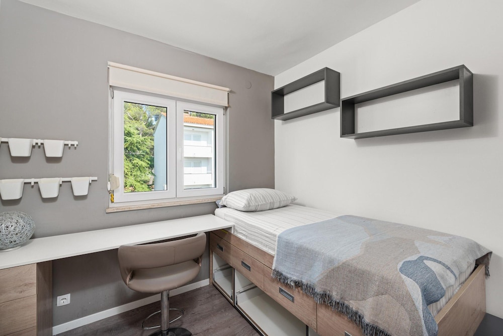 Premium Apartment With Patio