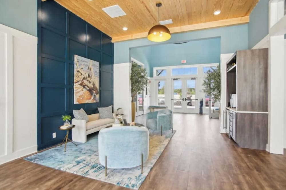 Landing Apartments near JAX