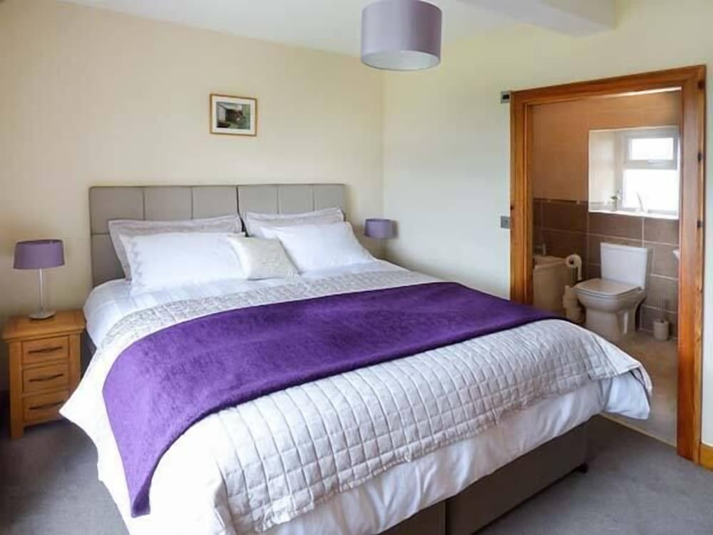 Longwell House