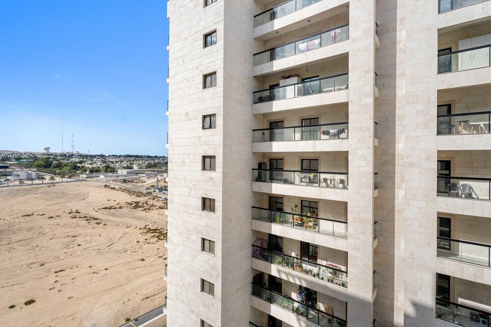 Brand new Studio in Al Furjan 2 Mins From Metro