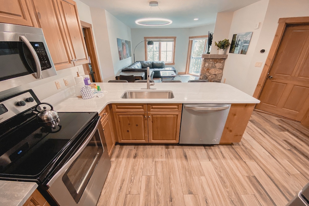 Summit County Vacations - Expedition Station 8607 by SummitCove Vacation Lodging - Property Image 36