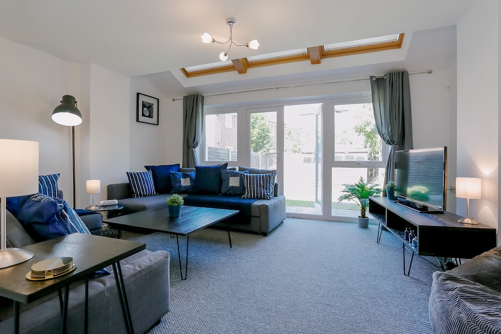 Approved Serviced Apartments - Bandy