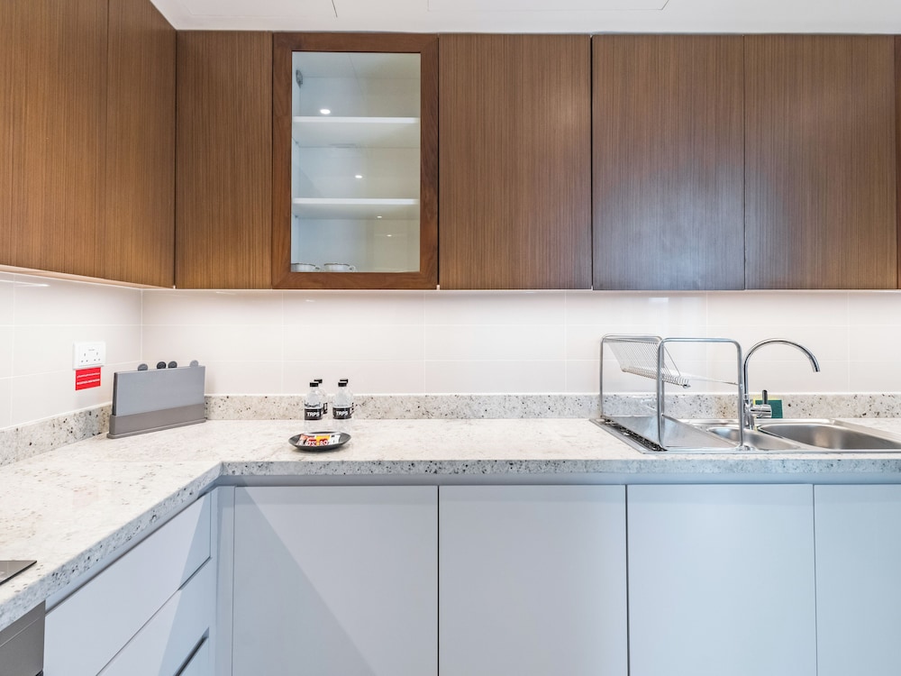 BLVD Heights Residences - Downtown