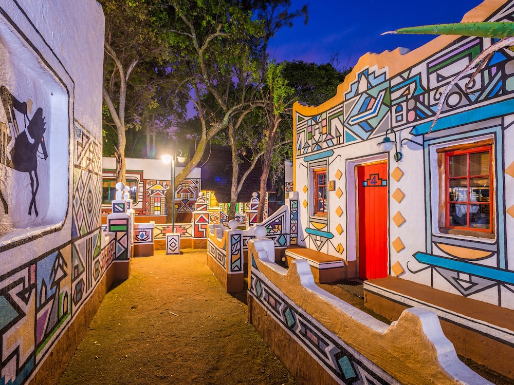 aha Lesedi Cultural Village