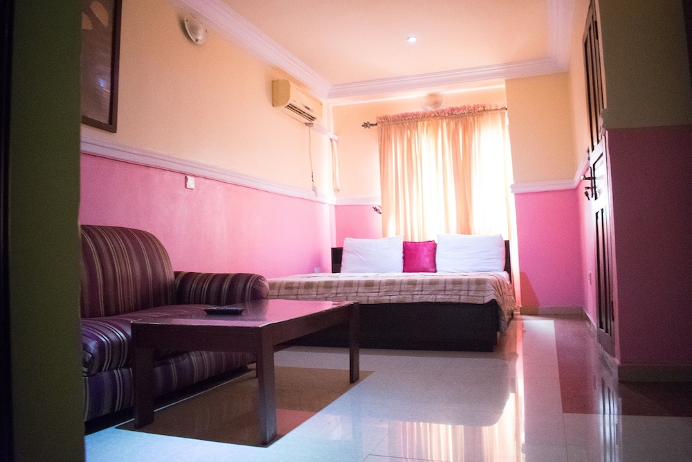 Maria Suites — photo 45