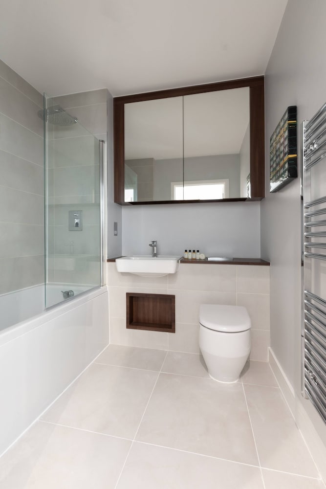 Paton Street by Onefinestay