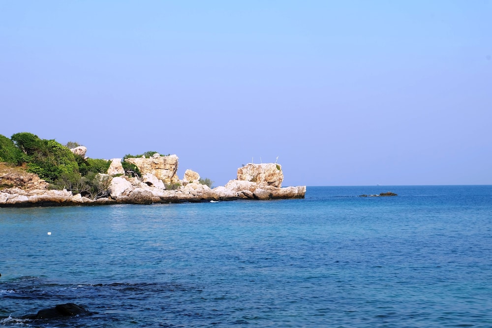 Nimmanoradee Resort