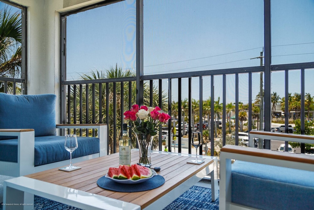 Beach Way With Ocean Views