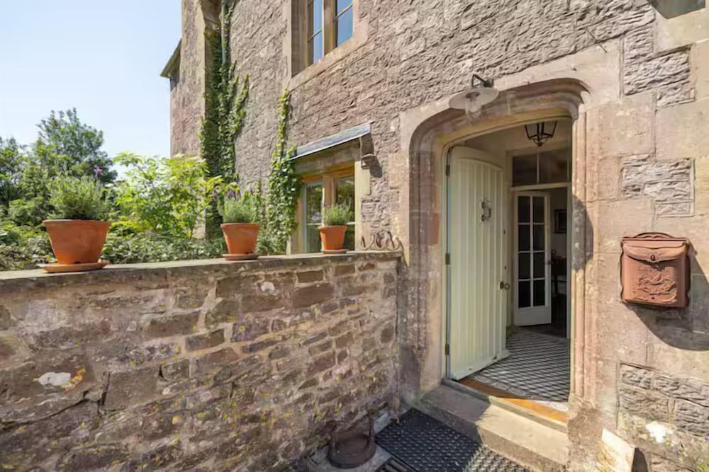 Manor Farm - Gorgeous House in Somerset