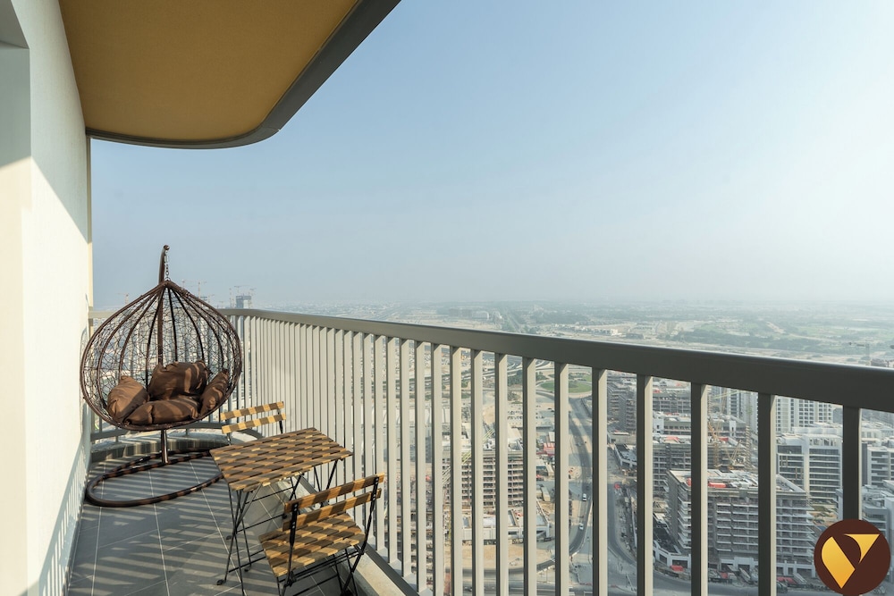 Sobha Hartland with Pool & Gym Access