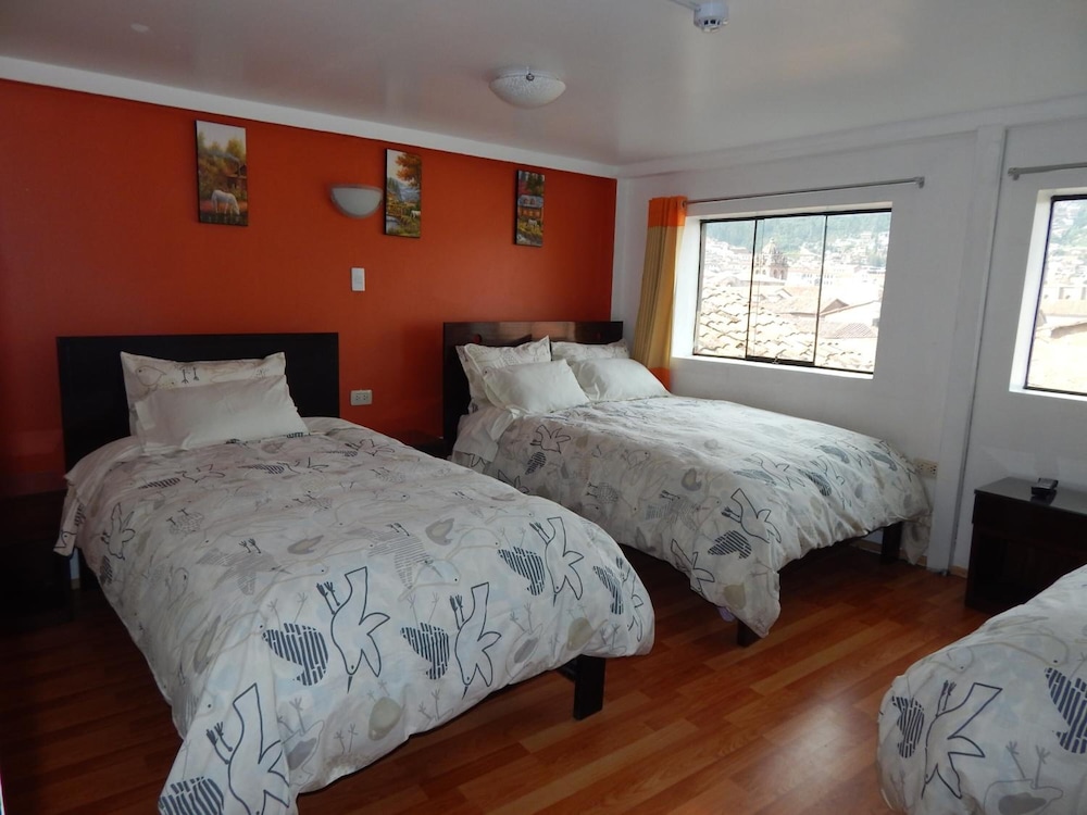 Qori punku - Hostel