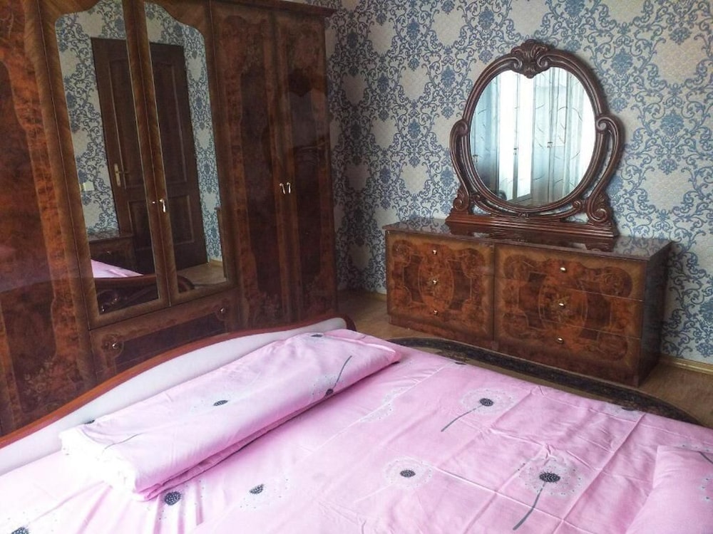 Home in Taras Shevchenko view 2
