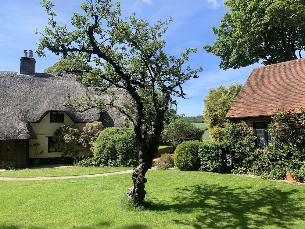Under Acre Cottage