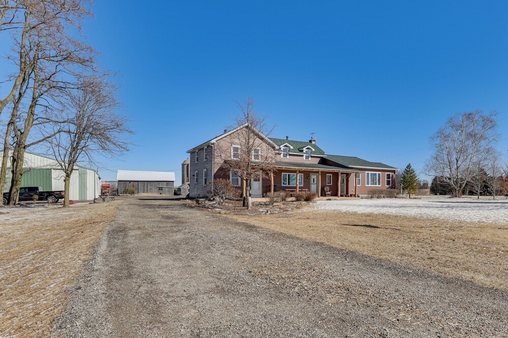 Historical Log Cabin on 80 Acres in Hartford!