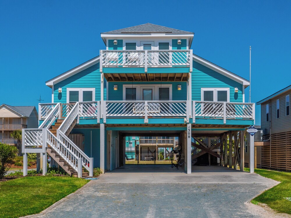 The Water Bear by Topsail Realty