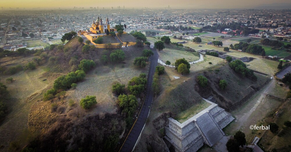Cholula Rooms