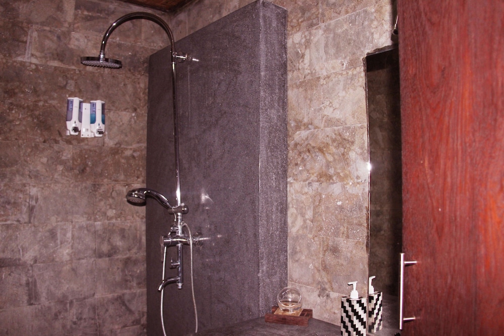 Photo 40