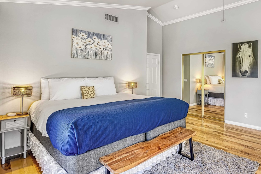 Temecula Wine Country Home w/ Pool, Hot Tub, Game Room & Vineyard Views