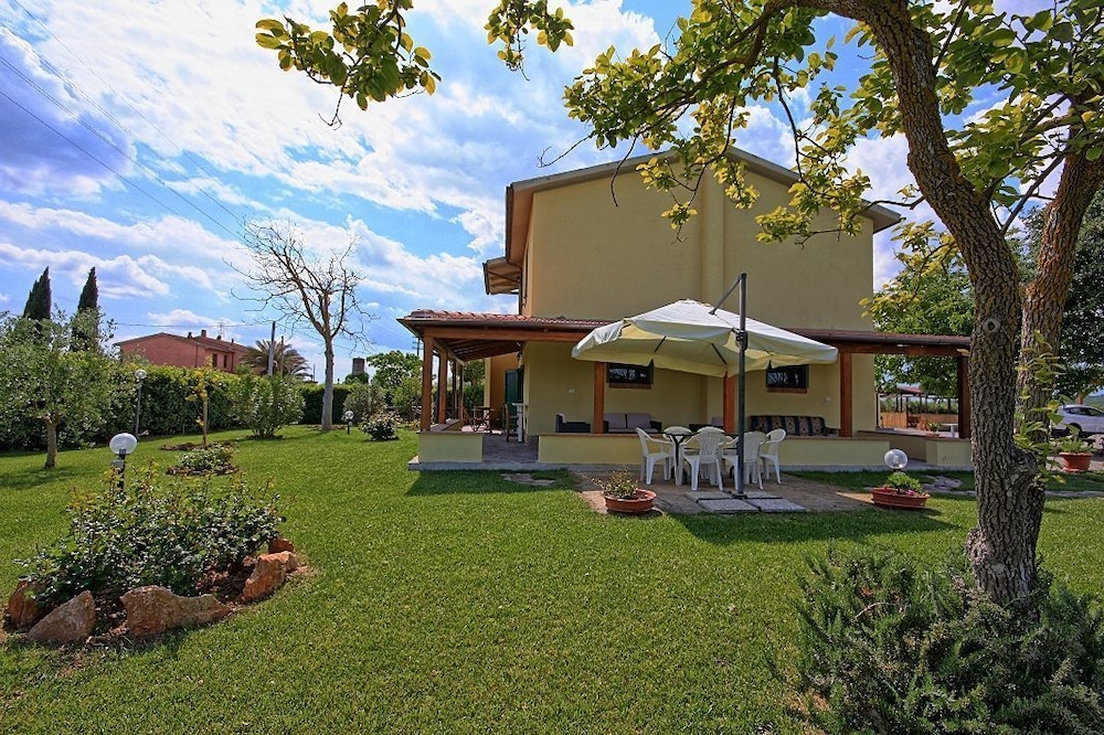 Agriturismo Fattoria Benaris