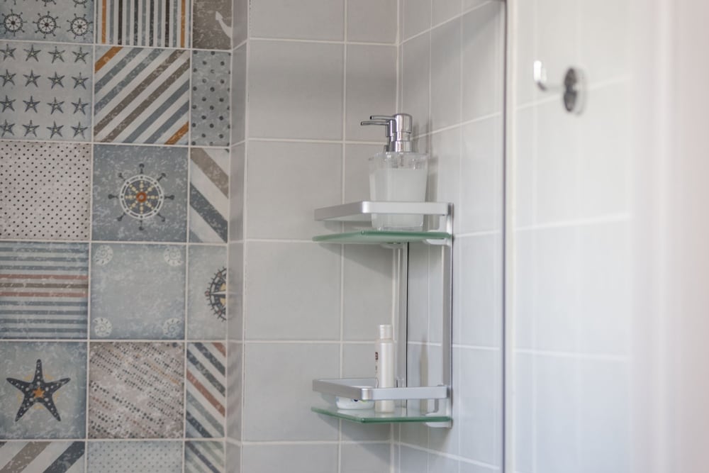 Luminous Flat in Great Location