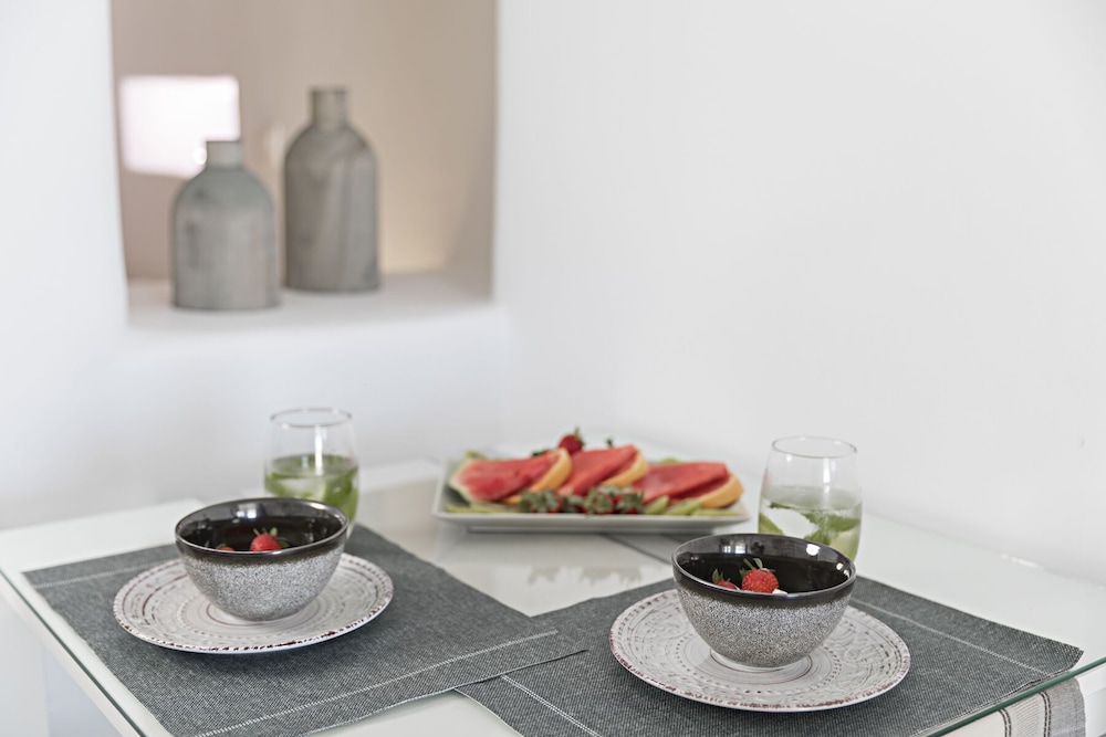 Helianthus Suites