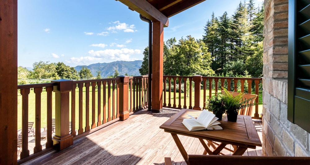 JOIVY MAS Avilo Villa Bobbio view 4