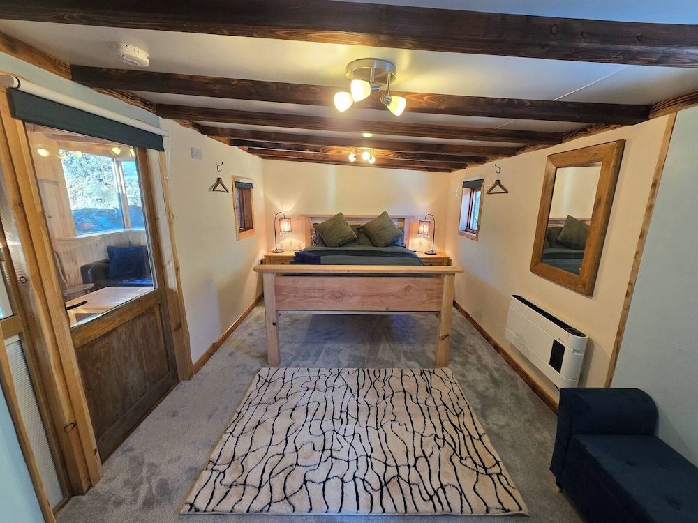Luxury Welsh Wooden Cabin