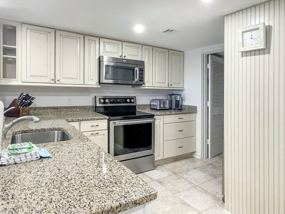482 Plantation Club Villas at The Sea Pines Resort