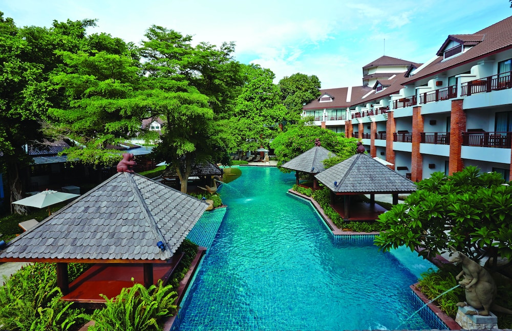 Hotel Woodlands Hotel & Resort - Image 1