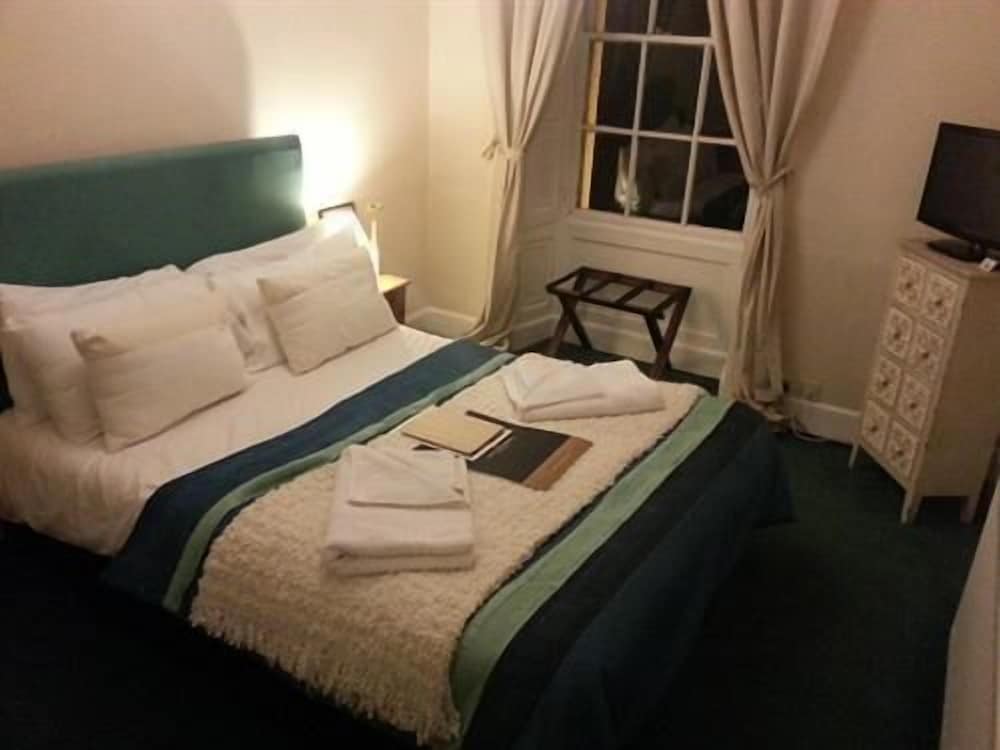 Anchor Hotel