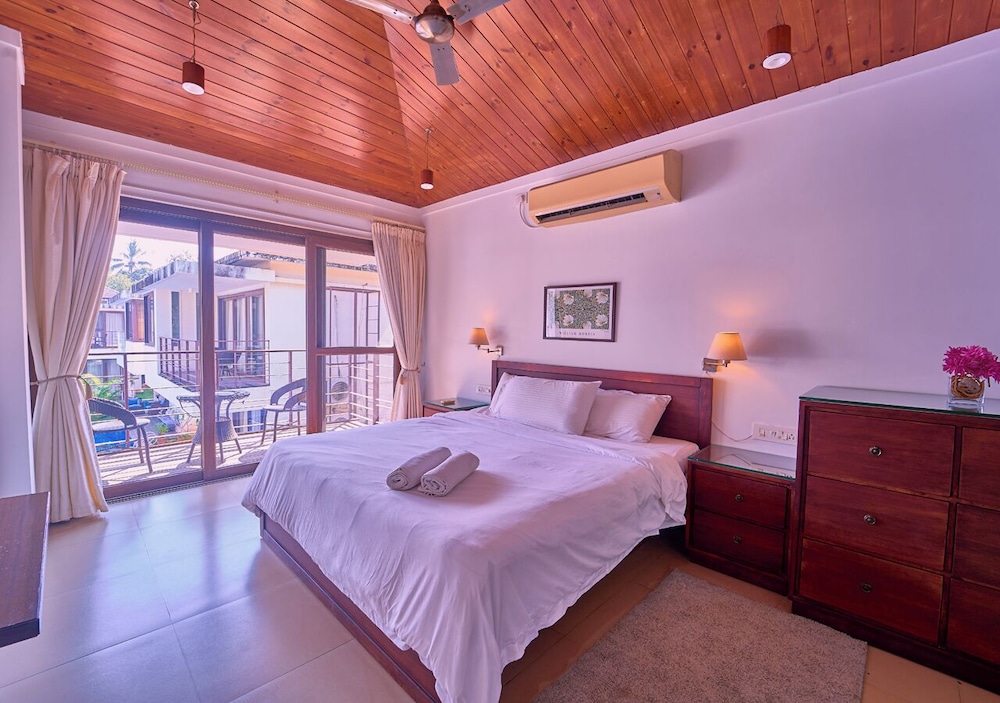 Aquasol Pool Villa Goa by VOYE HOMES