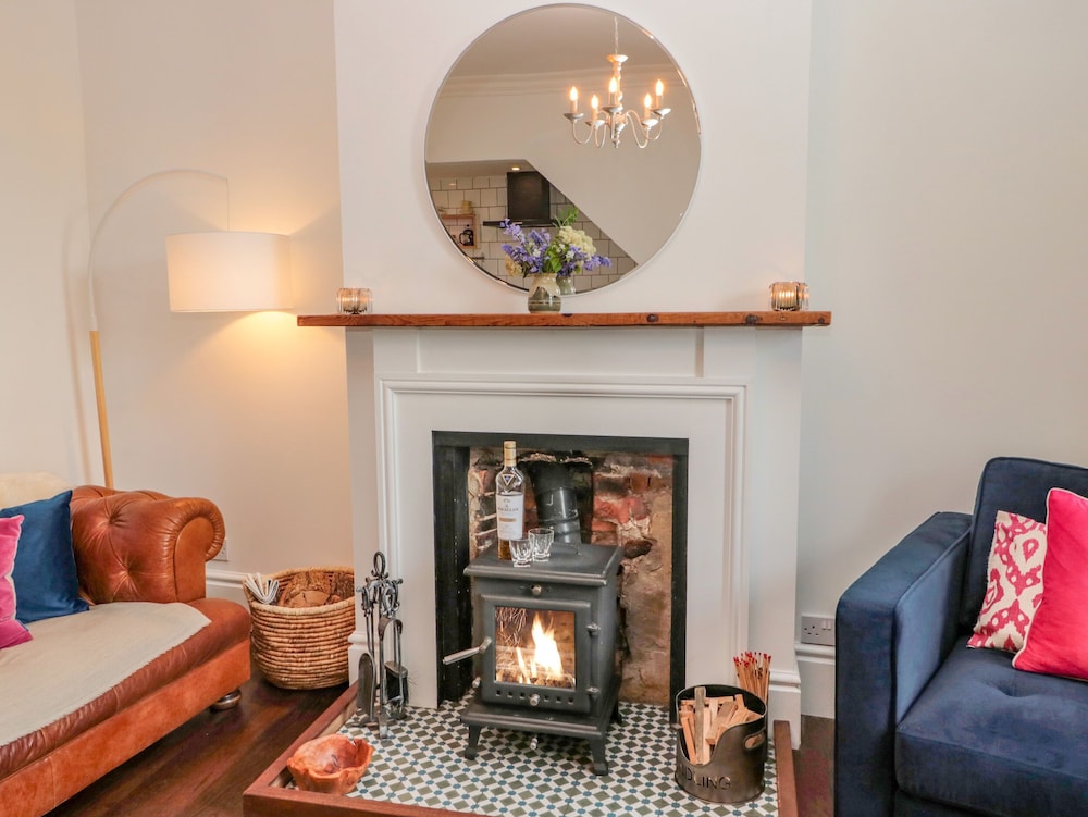 8 Pedwell Way