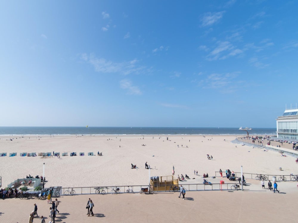 Apartment in Ostend With Stunning Sea View