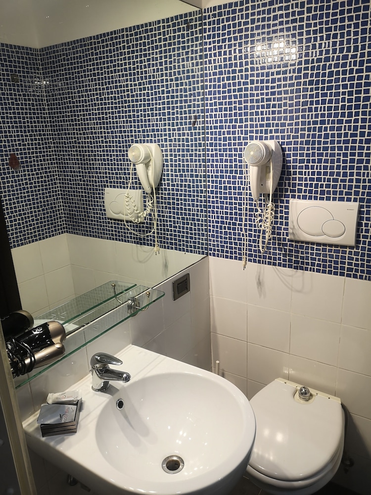 Seven Kings Relais