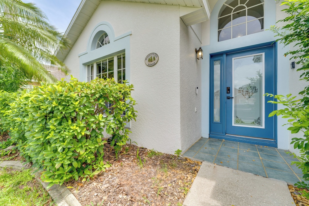 4 Mi to Disney: Home w/ Pool Table, Outdoor Oasis!