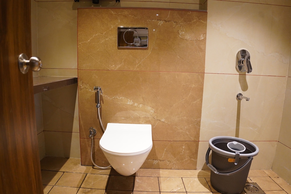Hotel Status Inn