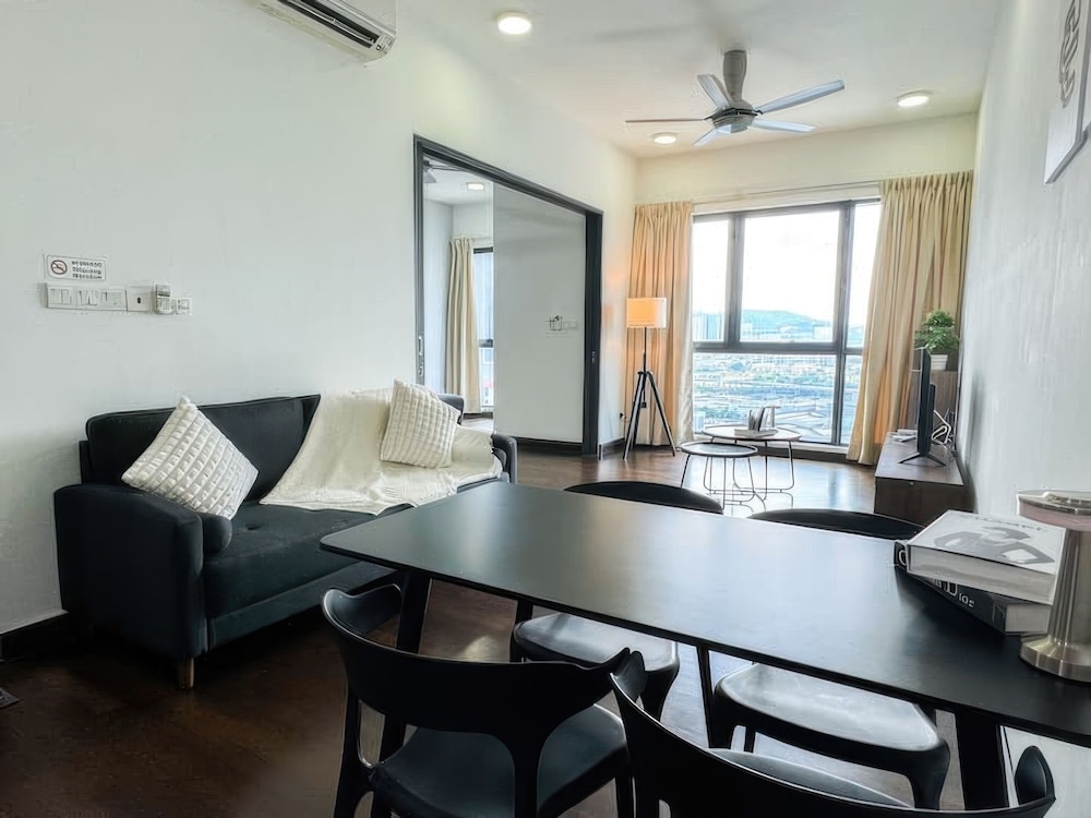 Staycation V Residence - Sunway Velocity