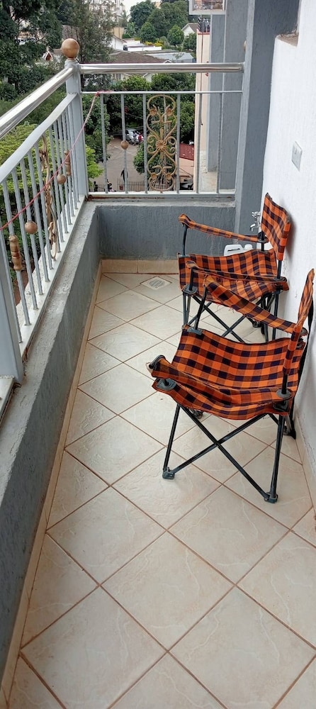 Elegant Urban Hideaway- 2 Bedroom Near Kilimani