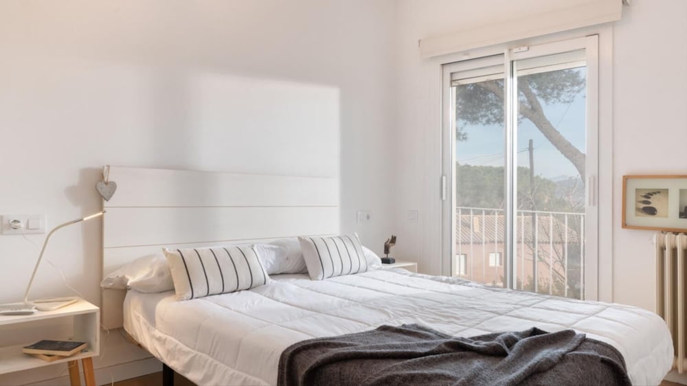Ferran in Llafranc With 4 Bedrooms and 2 Bathrooms