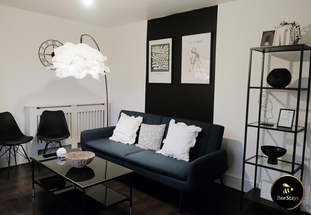 Northway House - Close to M62 and M6 view 5