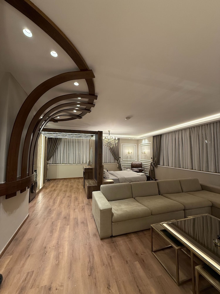 Charming Amman Apartment With Electric Heating & Wifi