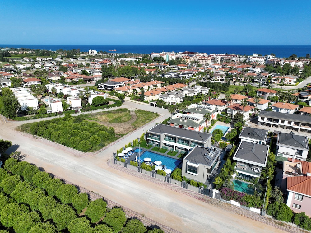 Edem Apartments