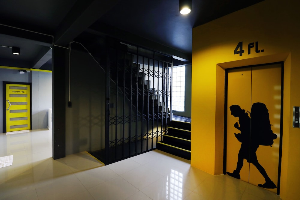 Room 22 Hostel