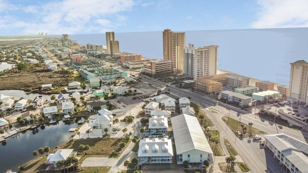 The Cove 205b