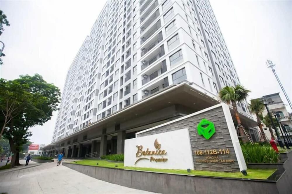 Botanica Premier Serviced Apartment