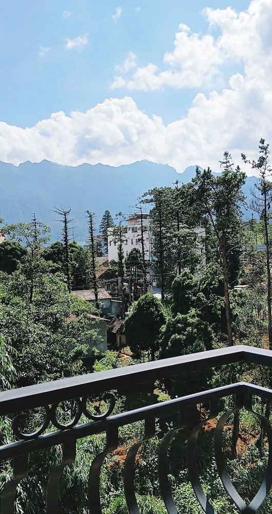 Sunshine View Sapa Hotel