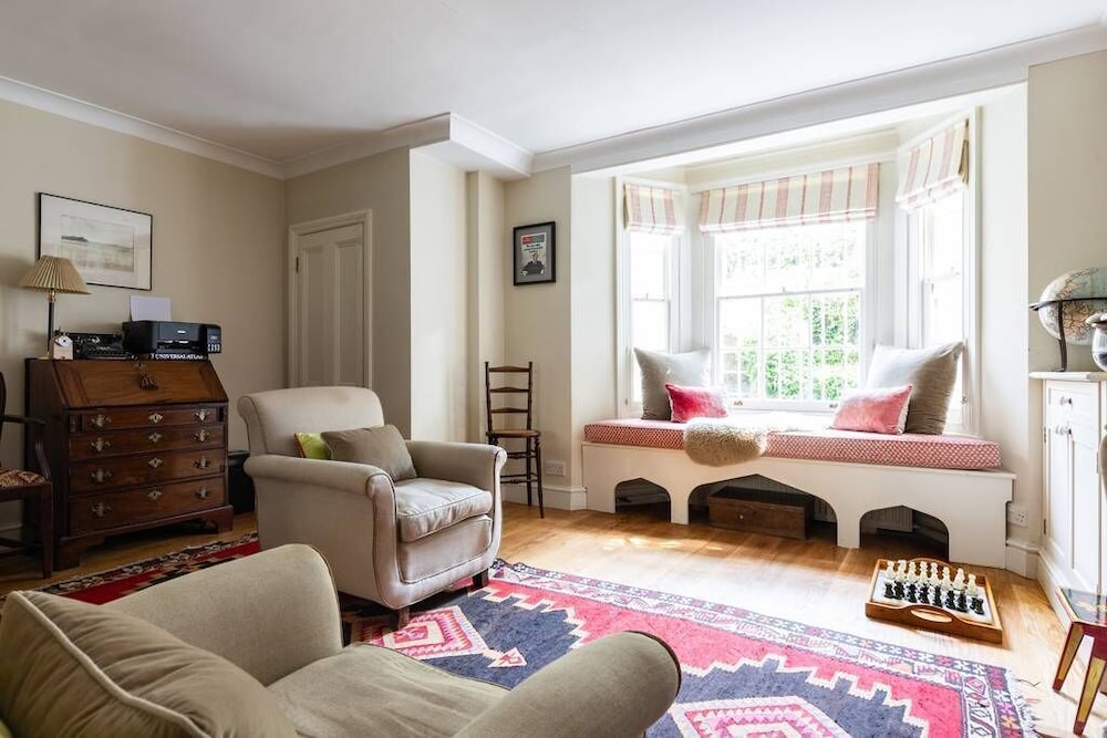 Bark Place III by Onefinestay