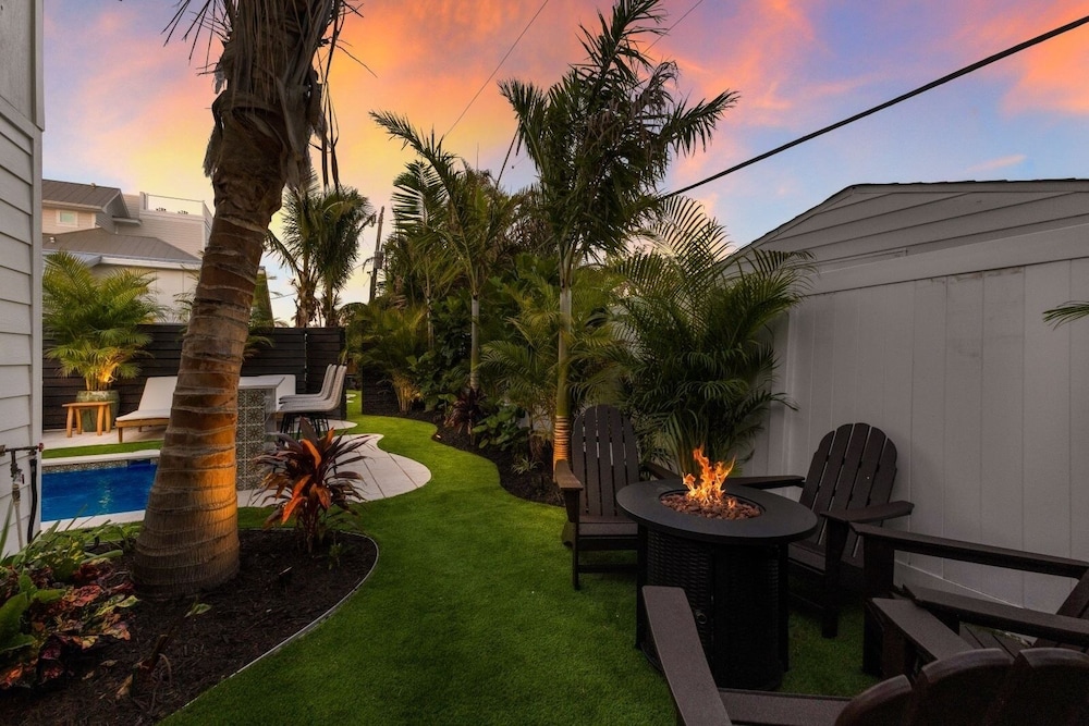 83rd St Villas West 2 Bedroom Villa