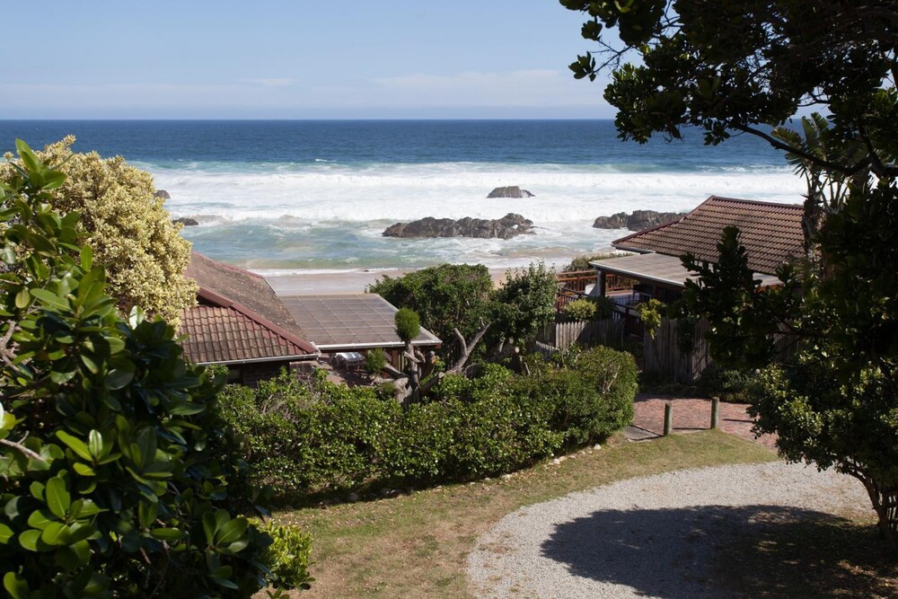 ArchRock Resort