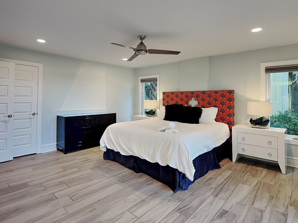 Southern Comfort by Carolina Retreats
